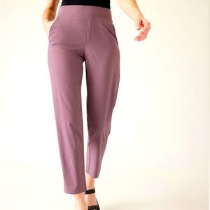 EUC Athleta Brooklyn Midrise Ankle Pant